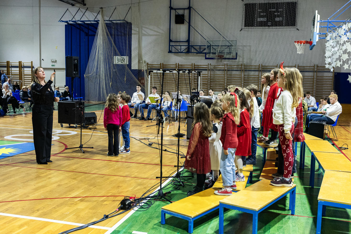 2025 12 11  60 let OS I Roba 54.jpg